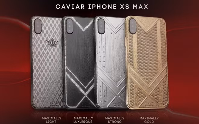 Các chuyên gia của Caviar đã tạo ra một bộ sưu tập tuyệt đỉnh Maximum Collection với 4 mẫu iPhone Xs Max được độ chế từ vàng và kim cương.