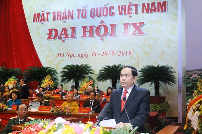 Bí thư Trung ương Đảng, Chủ tịch UBTƯ MTTQ Việt Nam khóa VIII Trần Thanh Mẫn phát biểu khai mạc