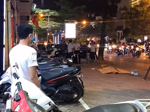 Nam học viên rơi từ tầng cao xuống đất tử vong khi đi học Tiếng Anh