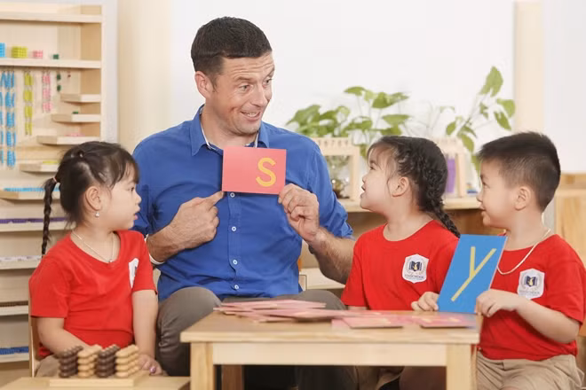Chương trình ngữ âm Robin hỗ trợ trẻ luyện phát âm đúng chuẩn bản ngữ