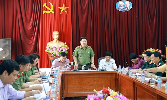 Thứ trưởng Bùi Văn Thành phát biểu tại buổi làm việc
