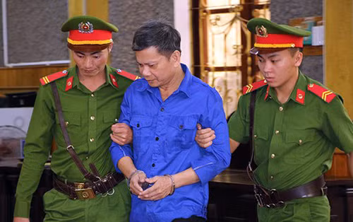 Bị cáo Lò Văn Huynh.