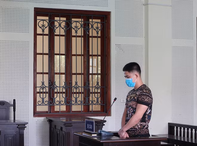 Bị cáo Nguyễn Văn Công tại toà