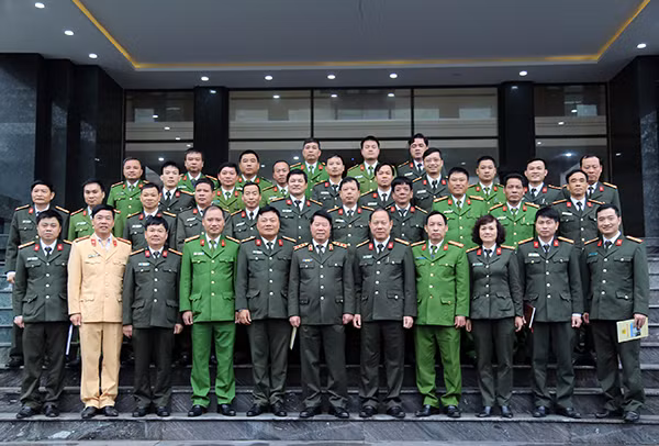 Các đại biểu tại buổi làm việc.