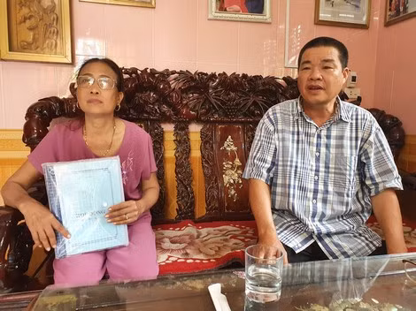 Bà Nguyễn Thị Xuân bức xúc về việc chủ đầu tư làm sai cam kết.