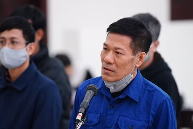 Bị cáo Nguyễn Nhật Cảm.