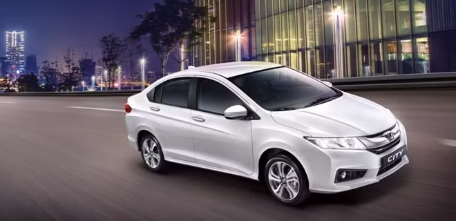 Mua City được tặng kèm gói bảo hiểm.