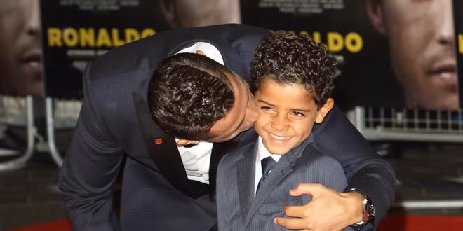 Ronaldo luôn hy vọng con trai mình sẽ có một cuộc sống sung túc sau những gì đã trải qua trong quá khứ.
