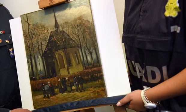 Một trong số bức tranh của Van Gogh bị đánh cắpở Napple. Một trong số bức tranh của Van Gogh bị đánh cắpở Napple.