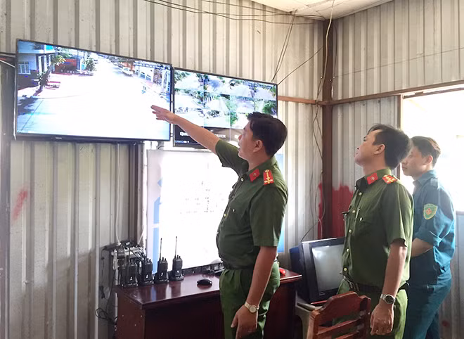 Hệ thống camera an ninh giám sát phát huy hiệu quả phòng chống tội phạm trên địa bàn phường Cái Khế. Hệ thống camera an ninh giám sát phát huy hiệu quả phòng chống tội phạm trên địa bàn phường Cái Khế.