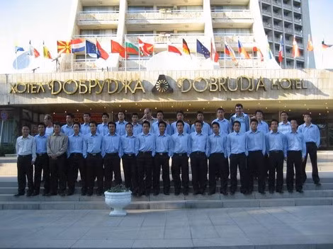 Lứa Thể Công 1987 tại Bulgaria. Lứa Thể Công 1987 tại Bulgaria.