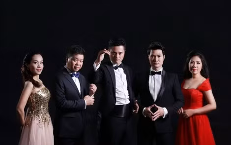 Nghệ sĩ Hồng Vy: Khi tình yêu và đam mê dẫn lối