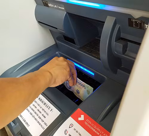Ảnh nộp tiền ATM