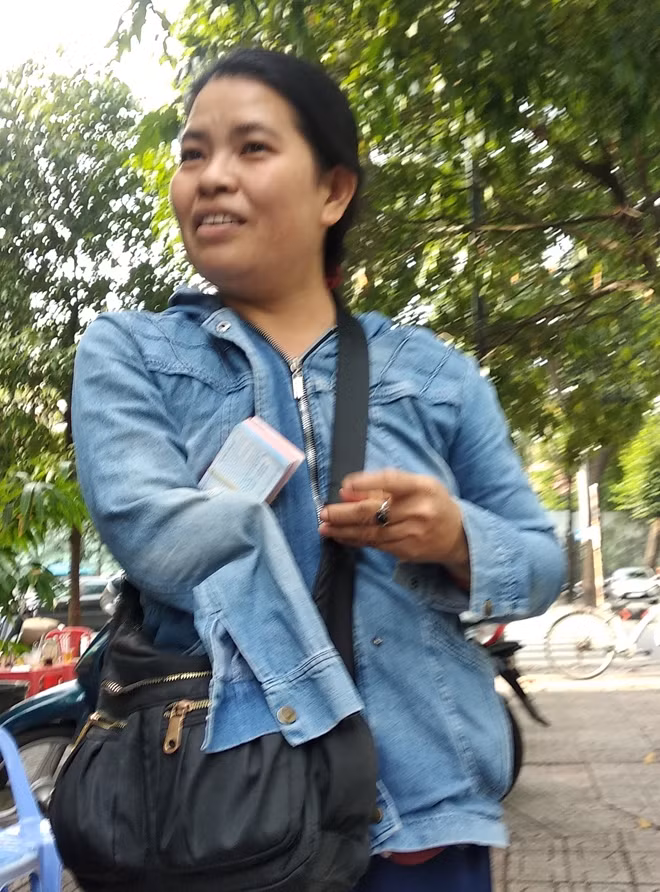 Chị Hà đã 3 lần bị các đối tượng lừa lấy vé số.