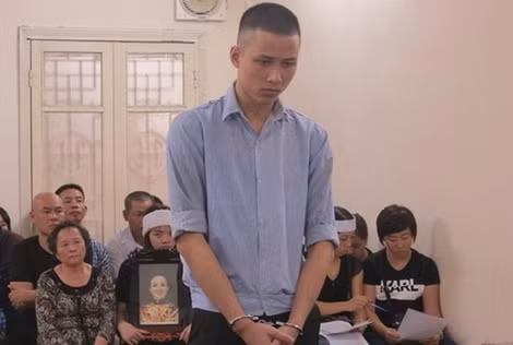 Phạm Thanh Tùng tại phiên tòa sơ thẩm.