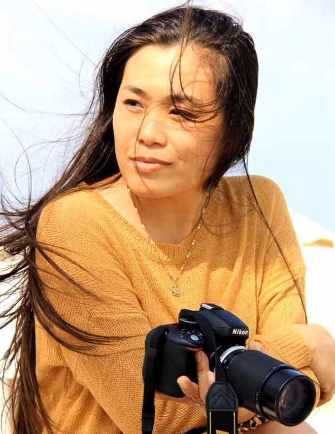 Nhà báo Hoài Thu.