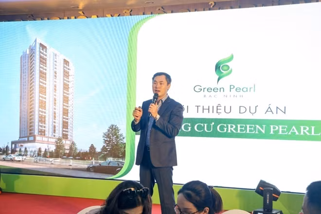 Ông Vũ Cương Quyết – Đại diện đơn vị phân phối ĐXMB chia sẻ cơ hội đầu tư tại Bắc Ninh và thông tin dự án Green Pearl Bắc Ninh