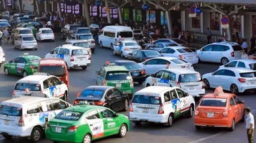 Xe hợp đồng điện tử dưới 9 chỗ sẽ gộp vào loại hình taxi ảnh 3