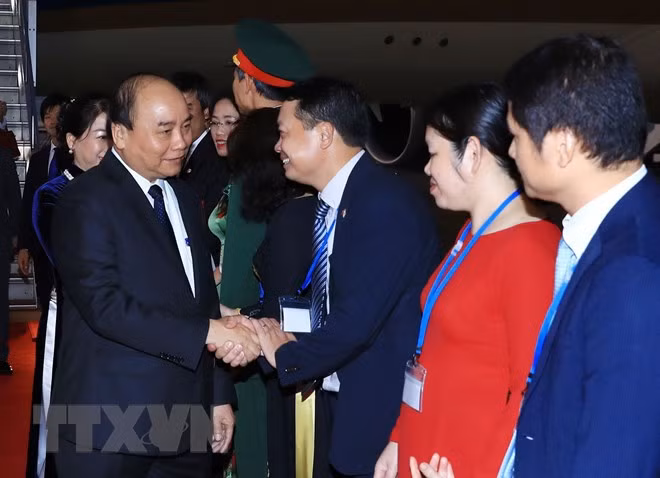 Lễ đón Thủ tướng Nguyễn Xuân Phúc và Phu nhân tại sân bay quốc tế Haneda, Tokyo. (Ảnh: Thống Nhất/TTXVN)