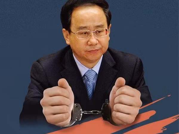 Lệnh Kế Hoạch đã bị kết án tù chung thân.