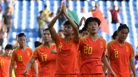 Đội tuyển quốc gia nữ Trung Quốc chưa biết số phận của mình tại VL Olympic 2020 do kế hoạch thi đấu bị đình chỉ.