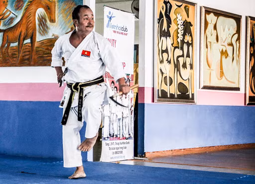 Võ sư Lê Công, tượng đài của karatedo Việt Nam.