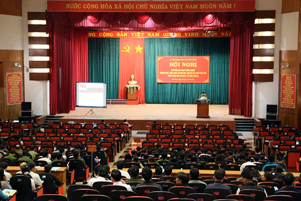Toàn cảnh hội nghị phổ biến, quán triệt các quy định của pháp luật trách nhiệm vủa người đứng đầu các cơ quan, tổ chức, đơn vị trong công tác Phòng cháy chữa cháy và cứu nạn cứu hộ.
