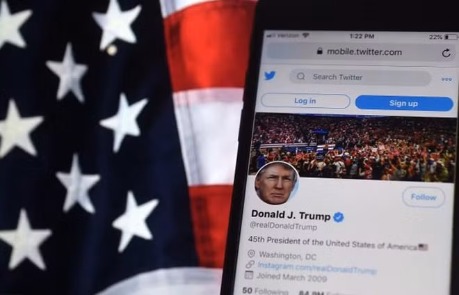 Twitter mạnh tay xử lý những tài khoản đăng tải thông tin tiêu cực về ông Trump.