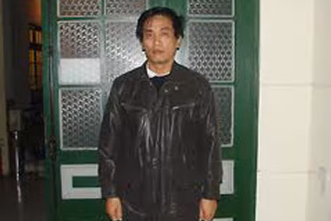 Bác sĩ lì lợm Trần Chí Công.