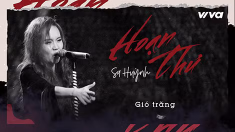 Nhạc sĩ Sa Huỳnh thể hiện bài hát “Hoạn Thư”.