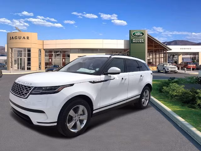 Ảnh minh họa: Jaguar Land Rover (JLR) triệu hồi xe để cập nhật hệ thống. Ảnh minh họa: Jaguar Land Rover (JLR) triệu hồi xe để cập nhật hệ thống.