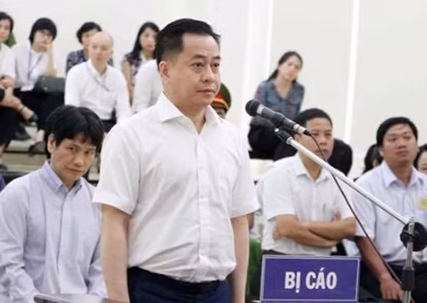 Bị cáo Phan Văn Anh Vũ tại phiên toà phúc thẩm. Bị cáo Phan Văn Anh Vũ tại phiên toà phúc thẩm.