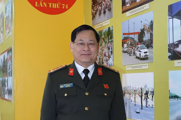 Đại tá Nguyễn Hữu Cầu, Giám đốc Công an tỉnh Nghệ An.