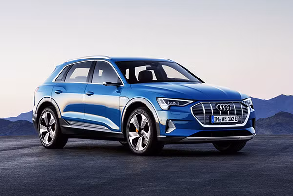 Audi e-Tron.