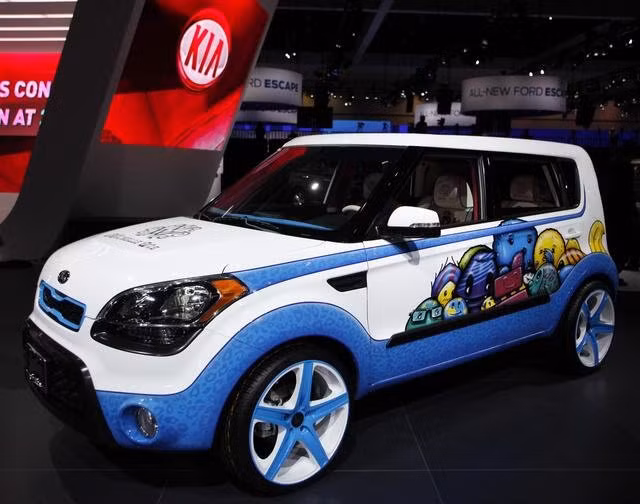 KIA triệu hồi 380.000 chiếc Kia Soul liên quan đến lỗi động cơ. KIA triệu hồi 380.000 chiếc Kia Soul liên quan đến lỗi động cơ.