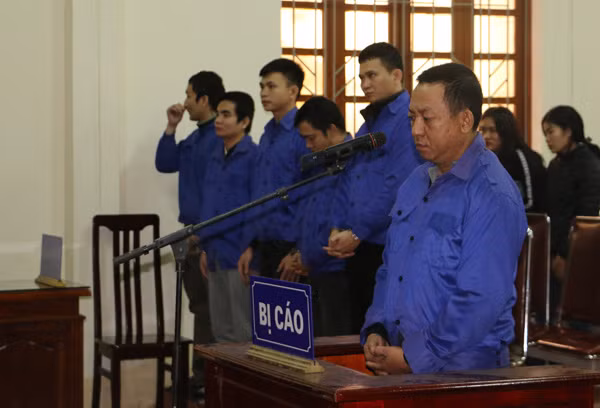 Bị cáo Huỳnh Minh Toàn tại phiên tòa xét xử sơ thẩm. Ảnh: Quỳnh An.