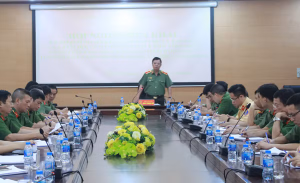 Thiếu tướng Đào Thanh Hải, Phó Giám đốc Công an TP Hà Nội phát biểu tại Hội nghị.