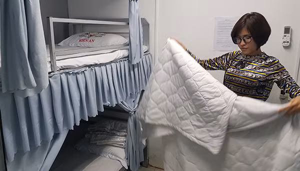 Kiến An Resident có đầy đủ tiện nghi cho khách lưu trú với giá khá rẻ. Kiến An Resident có đầy đủ tiện nghi cho khách lưu trú với giá khá rẻ.