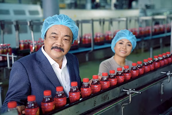 Tân Hiệp Phát đã trở thành một thương hiệu lớn, với những sản phẩm thức uống mang bản sắc Việt, có nguồn gốc tự nhiên, thân thiện với môi trường và có lợi cho sức khỏe. Tân Hiệp Phát đã trở thành một thương hiệu lớn, với những sản phẩm thức uống mang bản sắc Việt, có nguồn gốc tự nhiên, thân thiện với môi trường và có lợi cho sức khỏe.