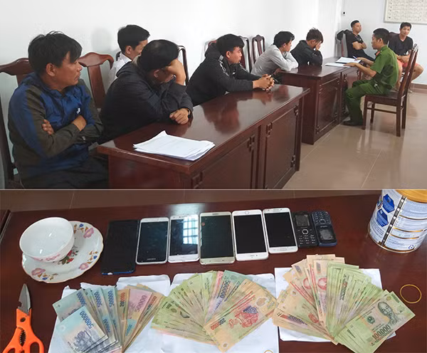 Các đối tượng trong vụ xóc dĩa tại cơ quan Công an và tang vật vụ án.