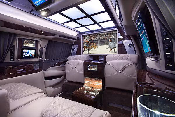 Nội thất trên Escalade Executive Protection.