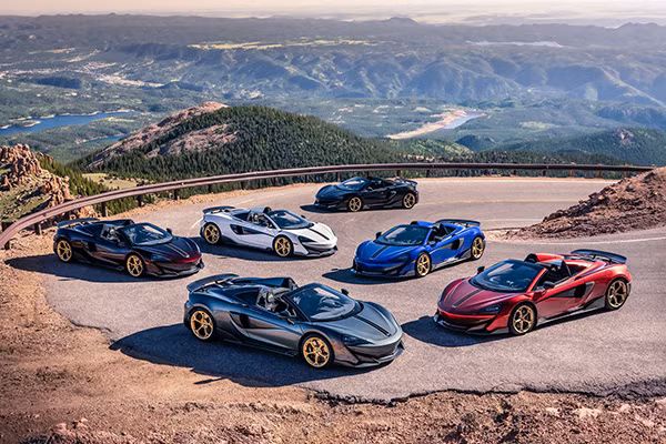Bộ sưu tập đặc biệt “Pikes Peak Collection".