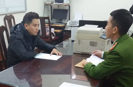 Cơ quan Công an đang làm việc với đối tượng Đỗ Đăng Trung.
