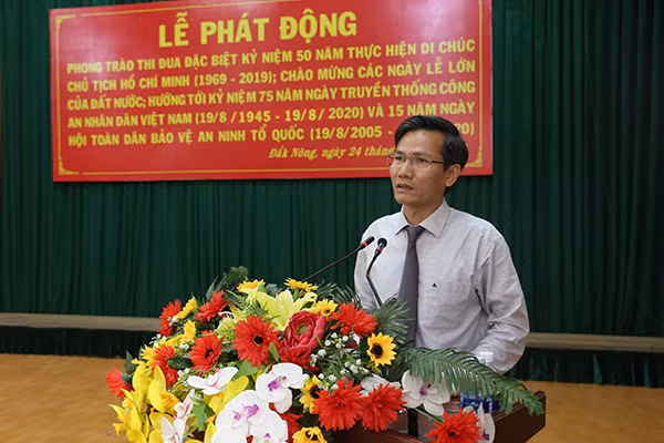 Đồng chí Cao Huy – Phó Chủ tịch UBND tỉnh phát biểu chỉ đạo tại buổi phát động. Đồng chí Cao Huy – Phó Chủ tịch UBND tỉnh phát biểu chỉ đạo tại buổi phát động.