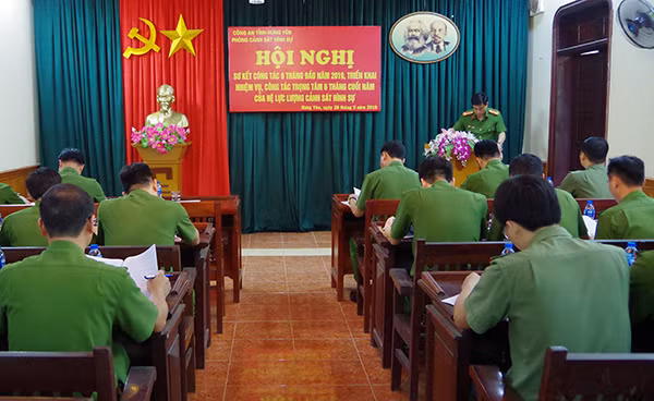 Toàn cảnh Hội nghị.