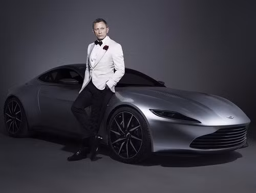Bản concept siêu xe Aston Martin DB10 trong 007: Spectre năm 2015