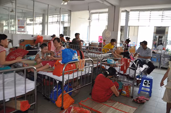 Khoa Nhiễm-Thần kinh, Bệnh viện Nhi đồng 1 TP Hồ Chí Minh.