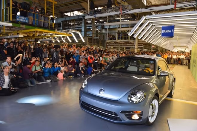 Chiếc Beetle cuối cùng được sản xuất.