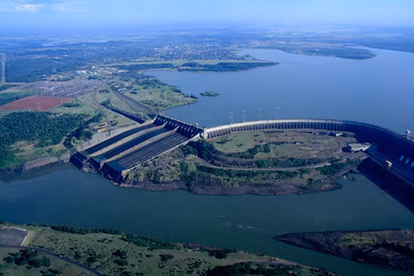 Hình ảnh đập Itaipu chụp từ trên cao.