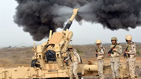 Liên minh do Saudi Arabia đứng đầu nã pháo vào lực lượng Houthi.